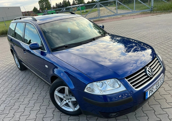 Volkswagen Passat cena 6500 przebieg: 217064, rok produkcji 2002 z Świdnica małe 254